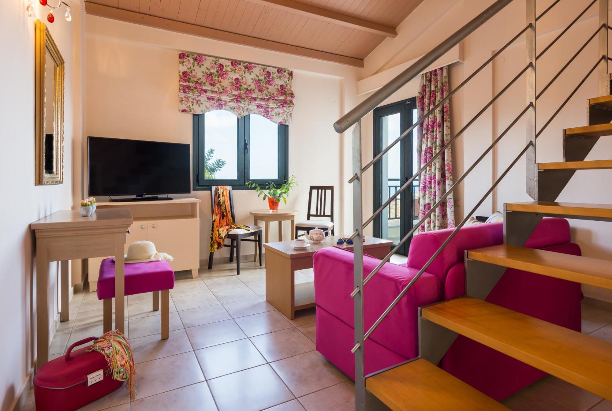 Pilot'S Villas Luxury Suites Hersonissos  Exterior photo